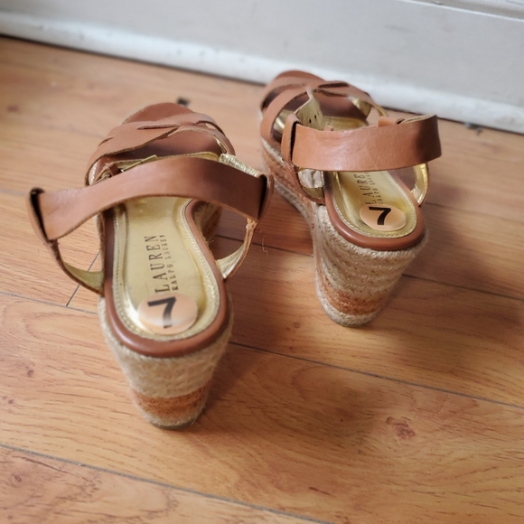 Heels - Picture 6 of 6